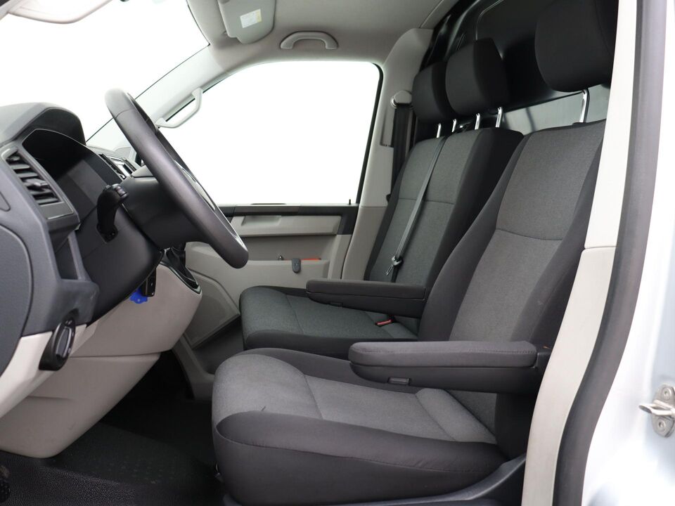 VW-Bedrijfswagens Transporter 2.0 TDI L2H1 Comfortline