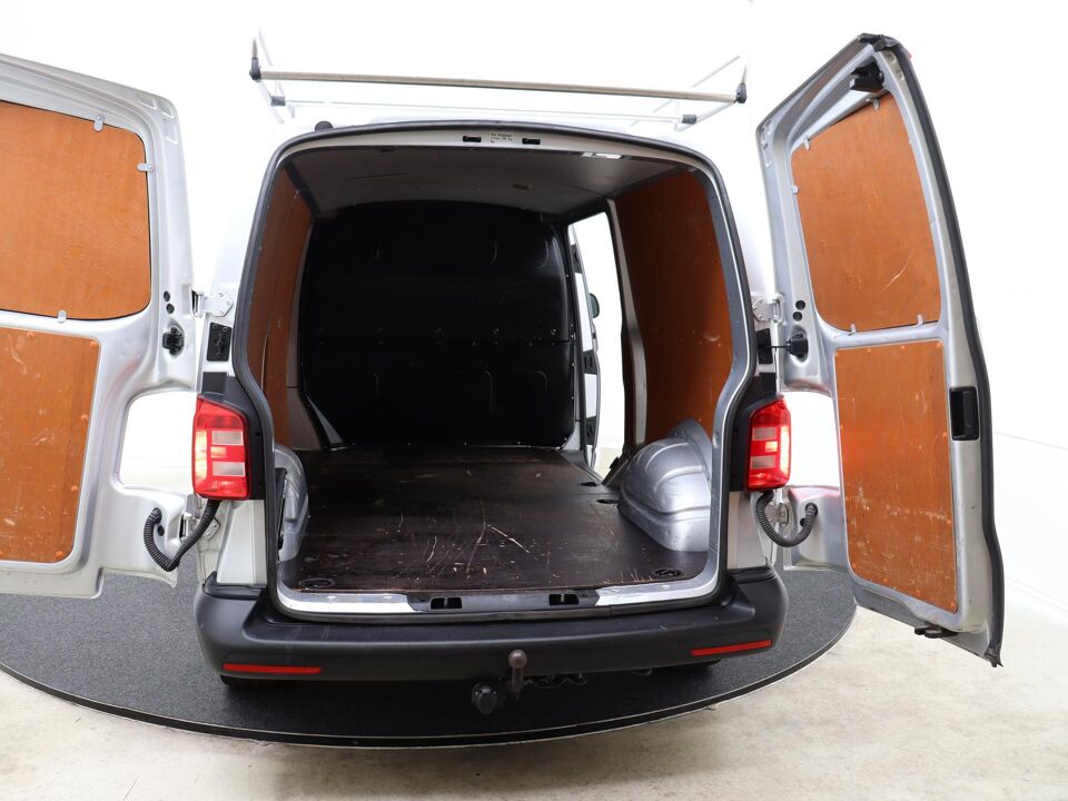 VW-Bedrijfswagens Transporter 2.0 TDI L2H1 Comfortline