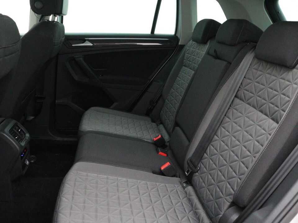 Volkswagen Tiguan 1.4 TSI eHybrid Life Business