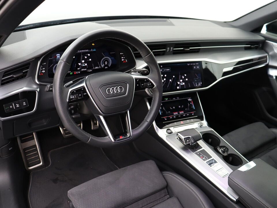 Audi A6 Avant 55 TFSI e 367 PK Quattro S Competition