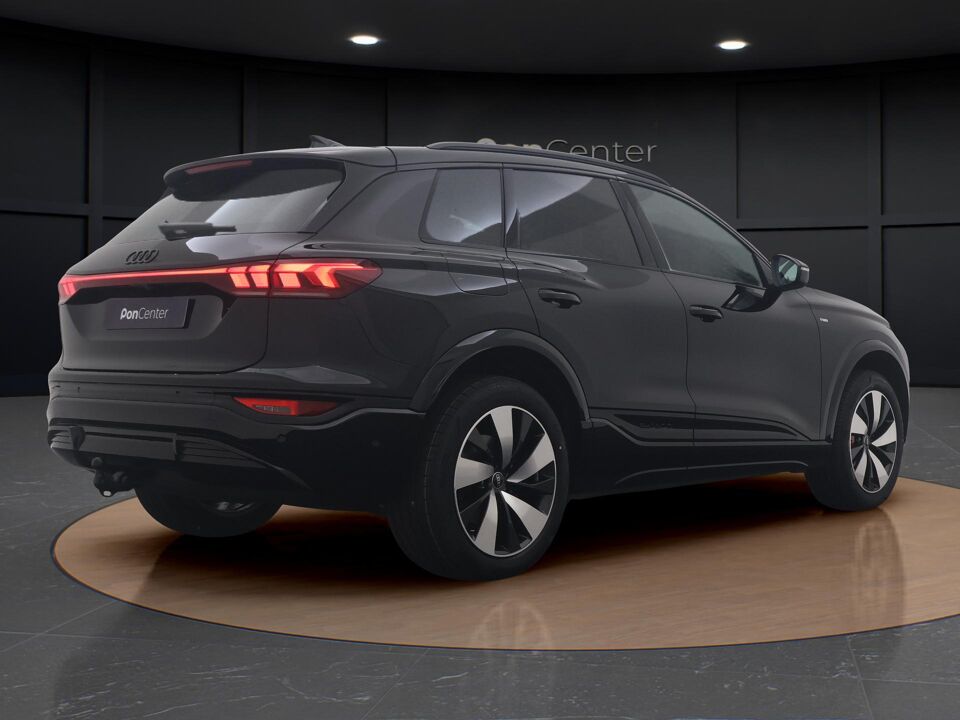 Audi Q6 e-tron S edition 83Kwh 185 kW / 252 PK