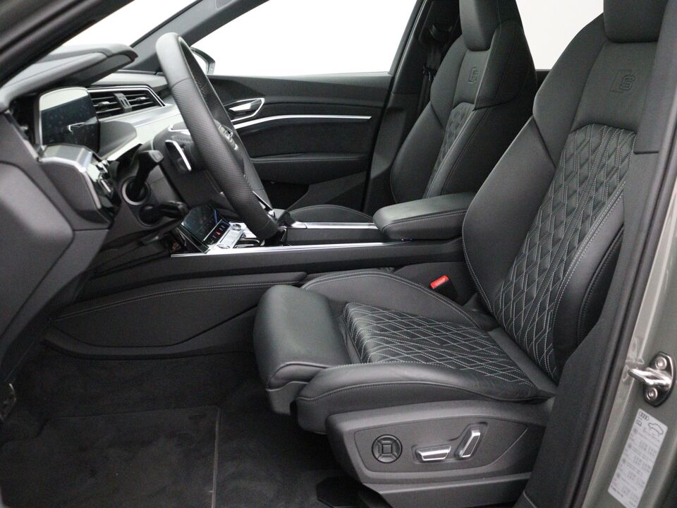 Audi Q8 e-tron 55 quattro S Edition Competition 115 kWh