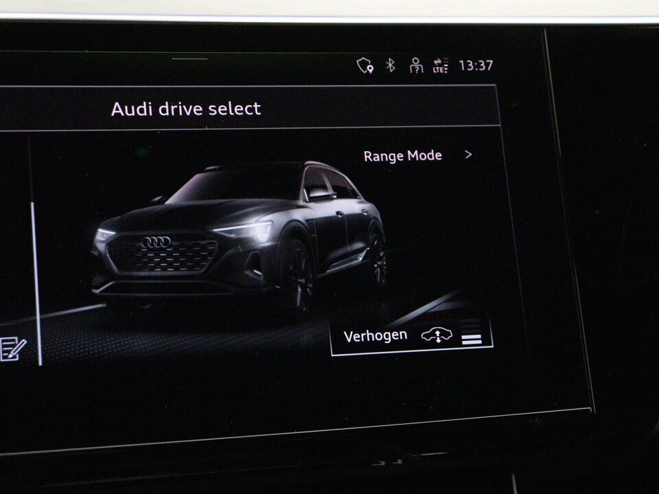 Audi Q8 e-tron 55 quattro S Edition Competition 115 kWh