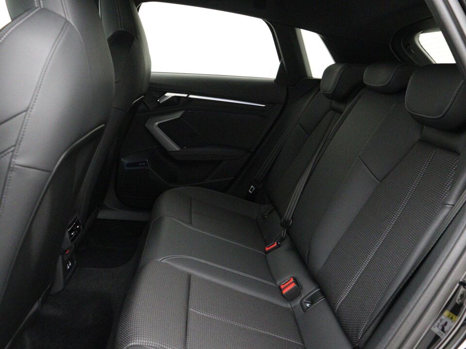 Audi A3 Sportback S edition 40 TFSI e 150 kW / 204 PK