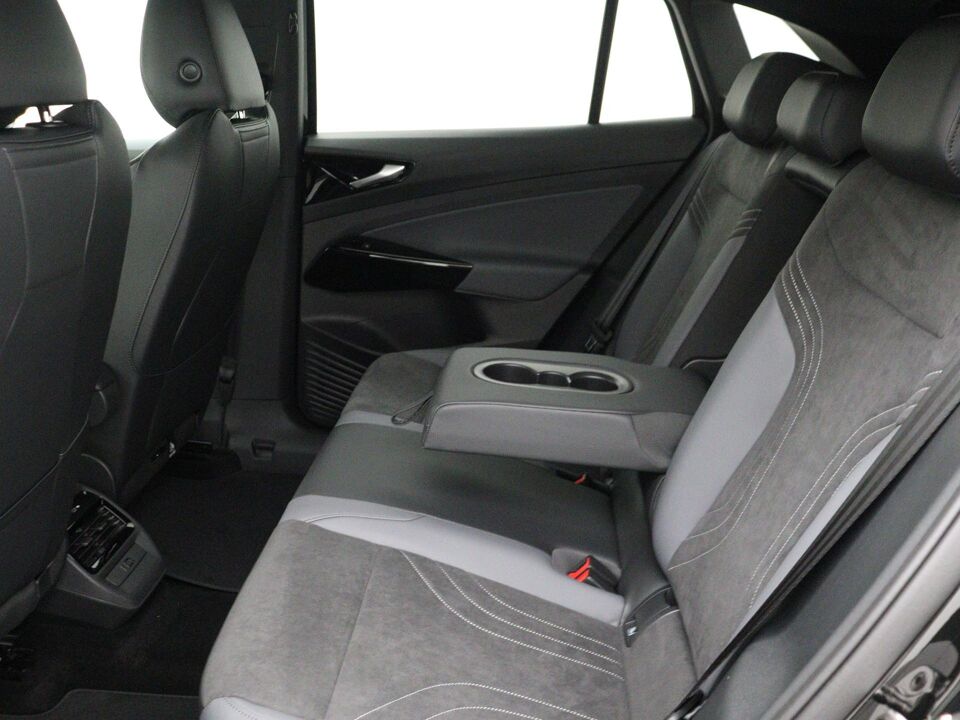 Volkswagen ID.4 Pro Business 77 kWh 210 kW / 286 pk