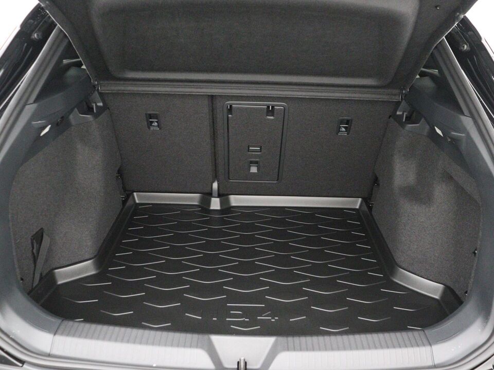 Volkswagen ID.4 Pro Business 77 kWh 210 kW / 286 pk