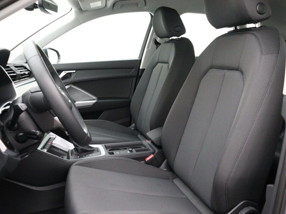 Audi Q3 45 TFSI e edition