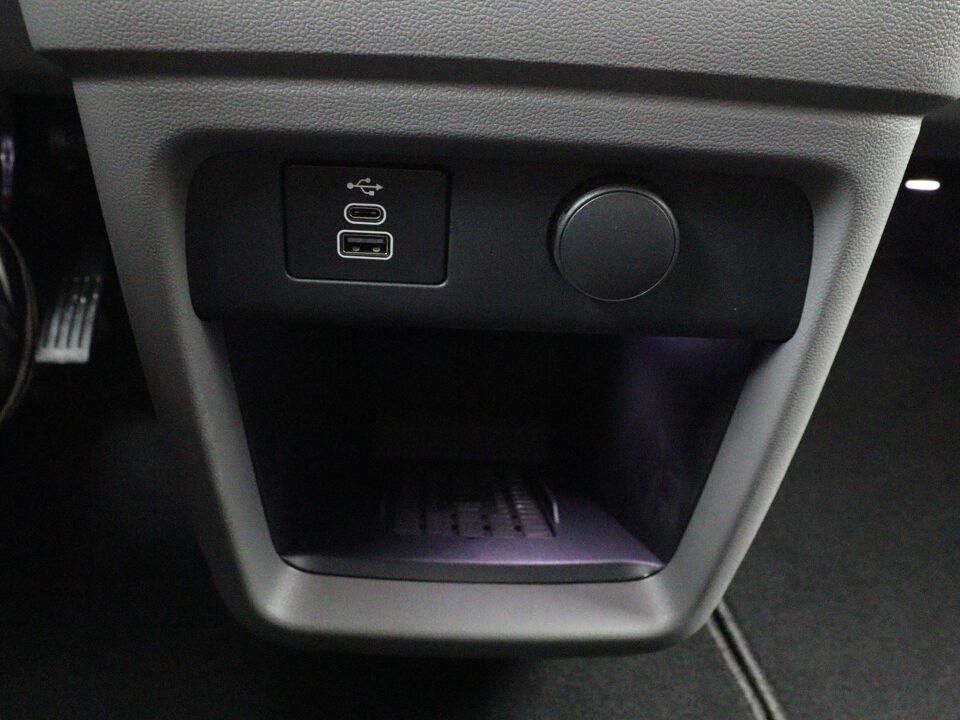 VW-Bedrijfswagens Transporter 2.0 TDI L2H1 30 Bulli