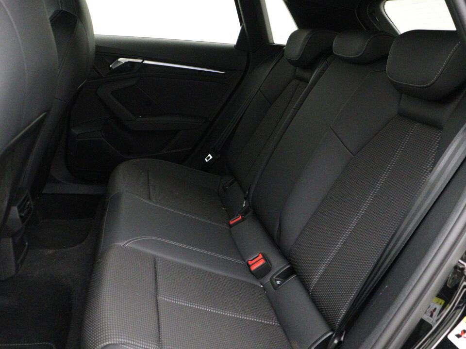 Audi A3 Sportback 30 TFSI S edition