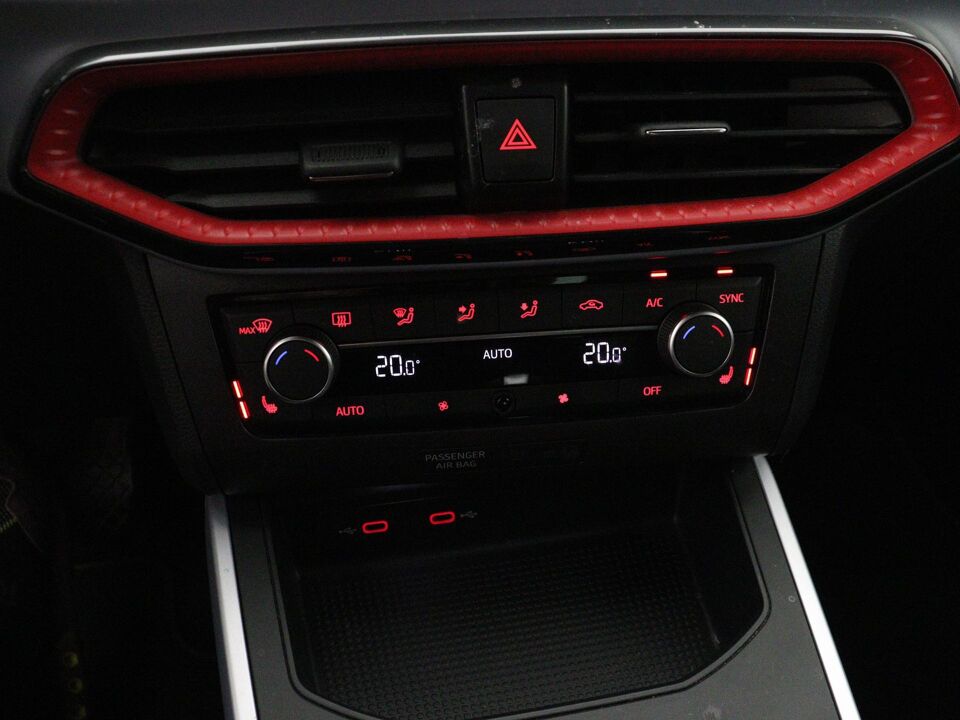 SEAT Arona 1.0 TSI FR Business Intense