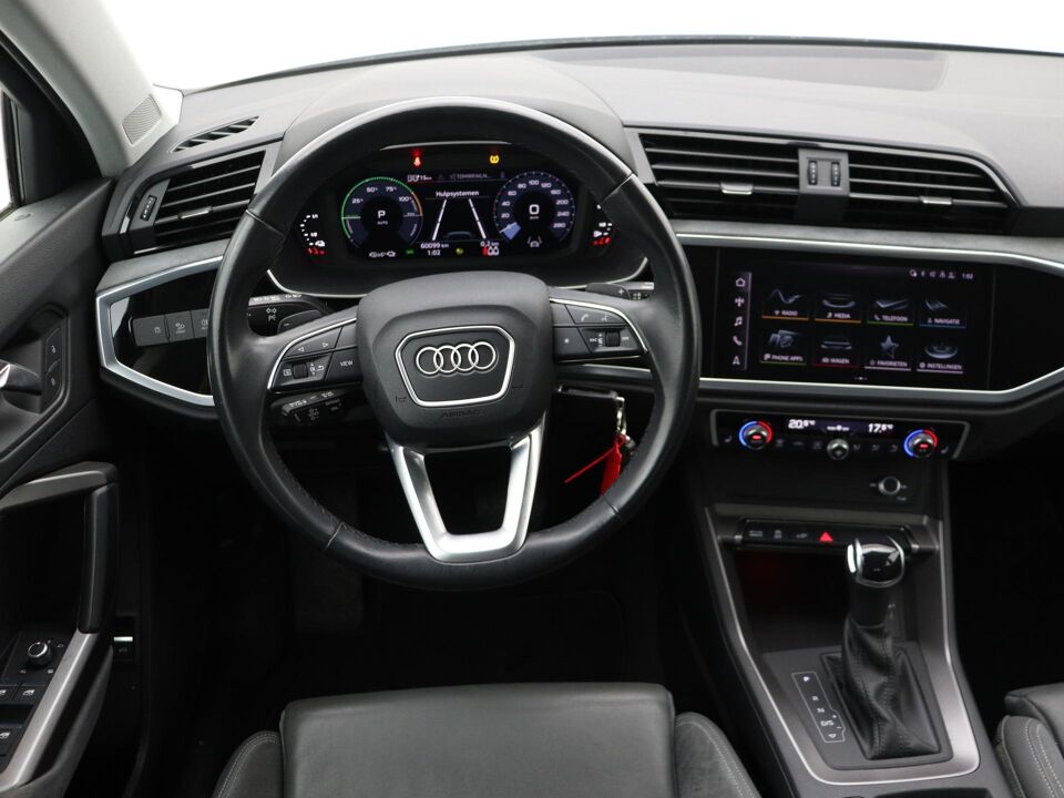 Audi Q3 45 TFSI e edition