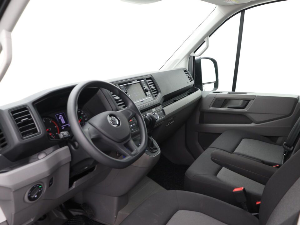 VW-Bedrijfswagens Crafter 35 2.0 TDI 140 PK Aut. L3H2 Comfortline