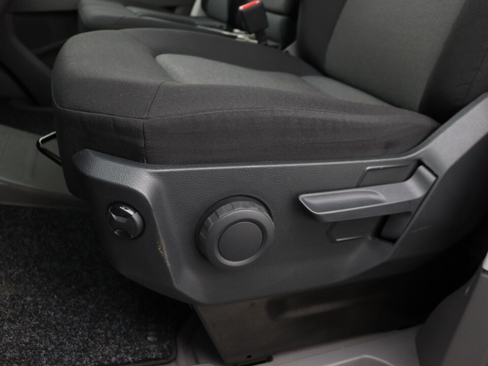 VW-Bedrijfswagens Crafter 35 2.0 TDI 140 PK Aut. L3H2 Comfortline