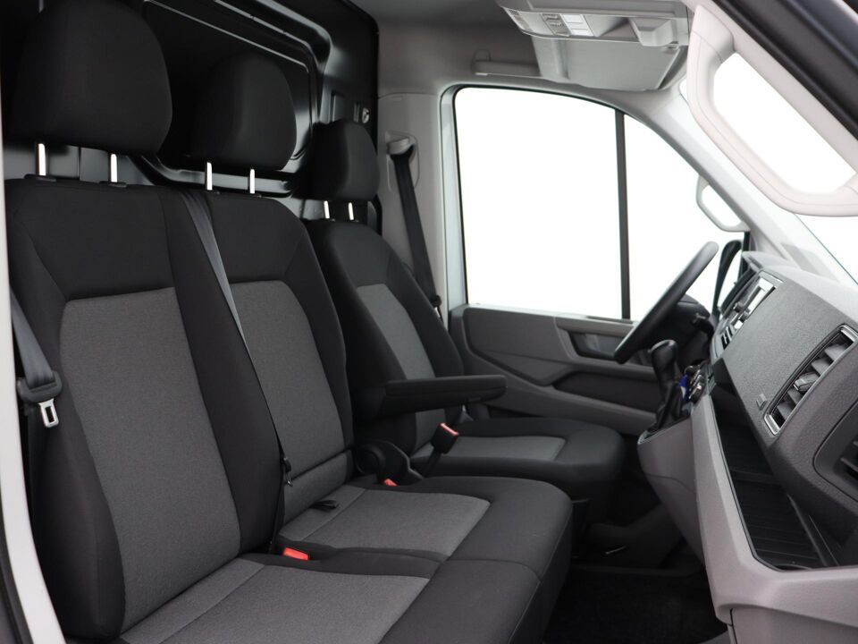 VW-Bedrijfswagens Crafter 35 2.0 TDI 140 PK Aut. L3H2 Comfortline