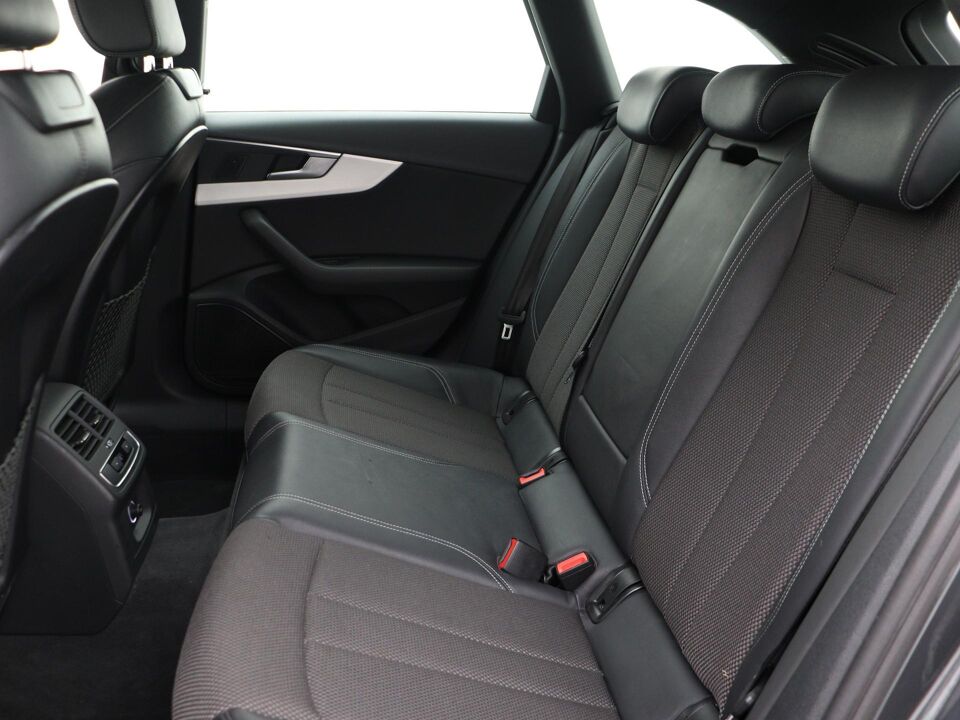 Audi A4 Avant 1.4 TFSI S line
