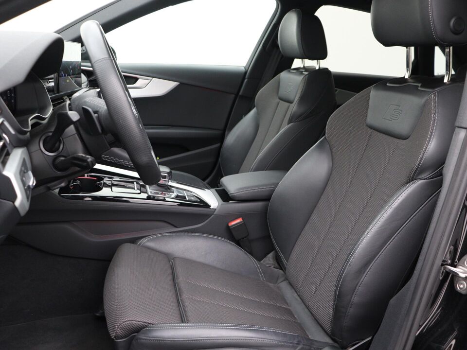 Audi A4 Limousine 35 TFSI S edition