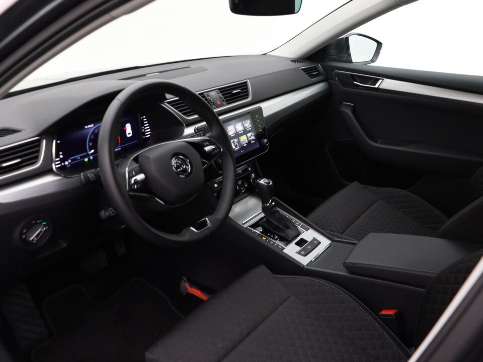 Škoda Superb Combi 1.4 TSI iV Business Edition