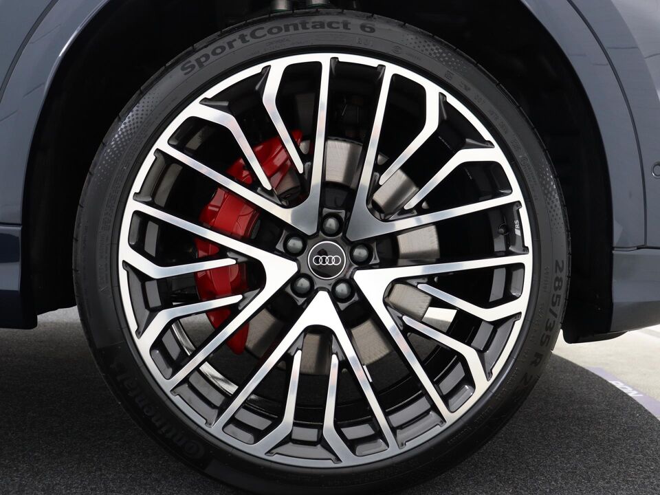 Audi Q8 Pro Line S 55 TFSI e 290 kW / 394 PK