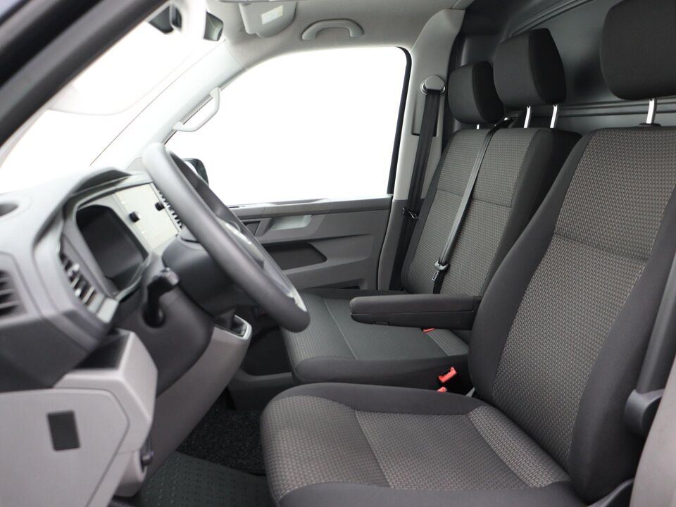 VW-Bedrijfswagens Transporter 2.0 TDI 110 PK L2H1 28 Comfortline