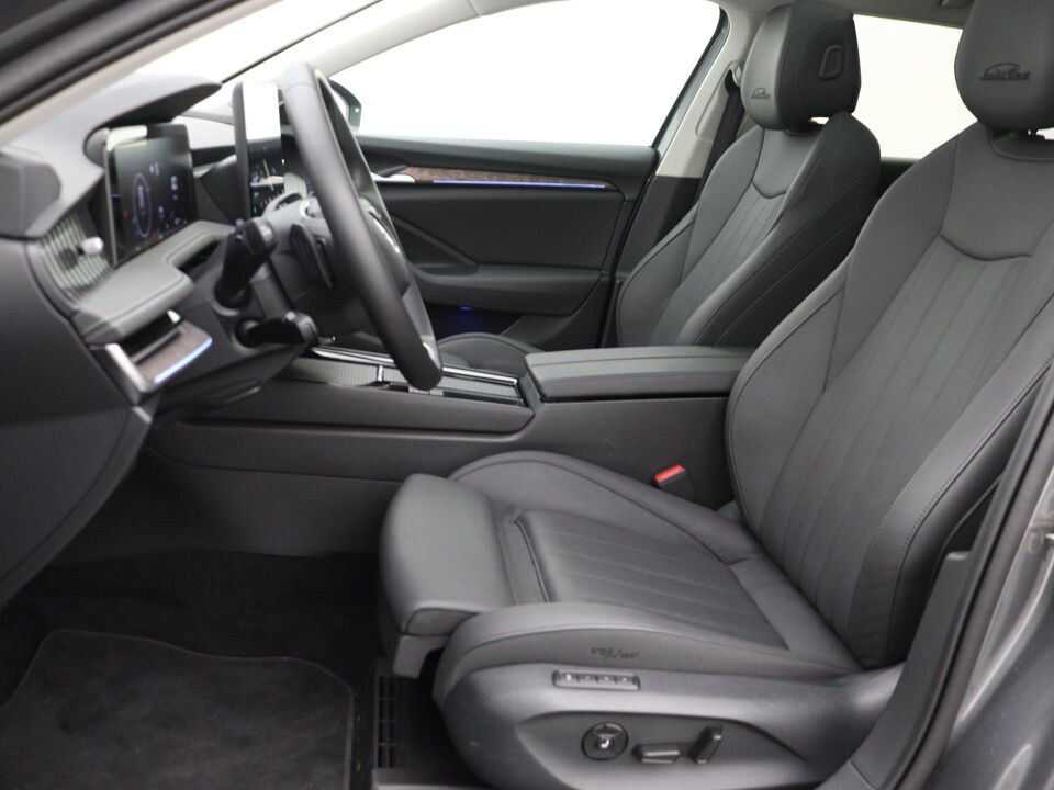Škoda Superb Combi 1.5 TSI Laurin & Klement