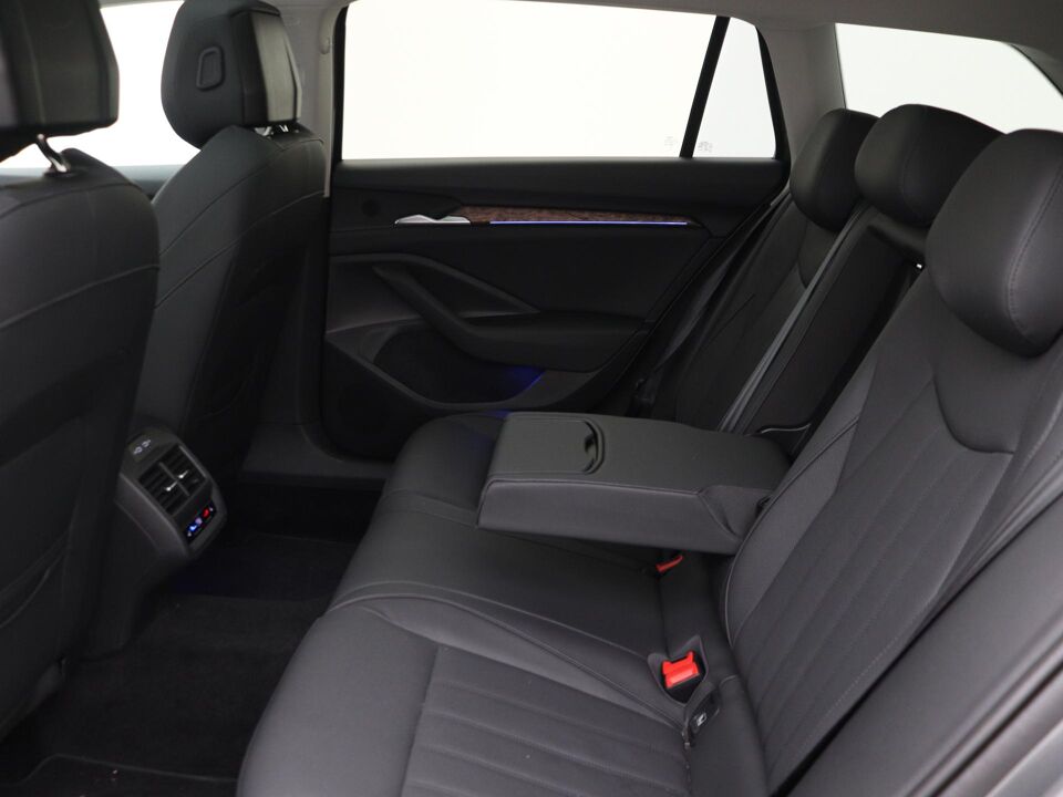 Škoda Superb Combi 1.5 TSI Laurin & Klement