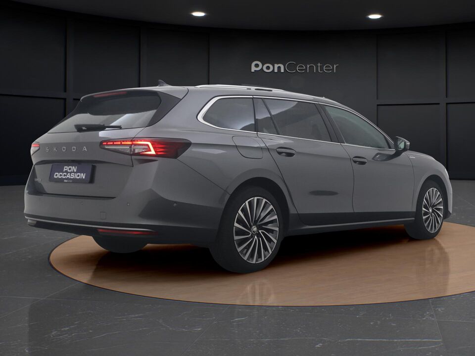 Škoda Superb Combi 1.5 TSI Laurin & Klement
