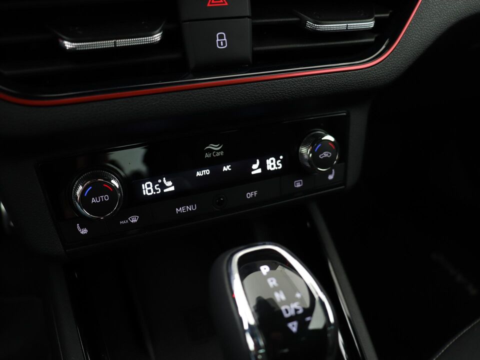 Škoda Kamiq 1.0 TSI 110 PK DSG Sport Business