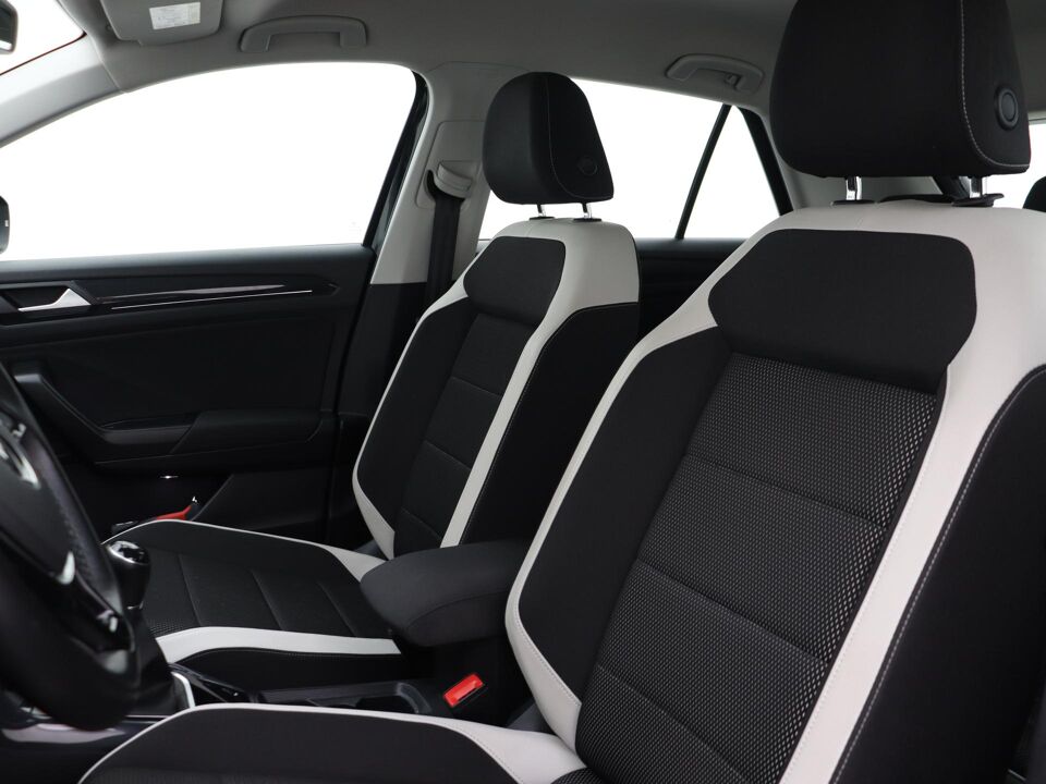 Volkswagen T-Roc 1.5 TSI Sport