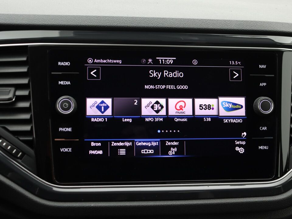 Volkswagen T-Roc 1.5 TSI Sport