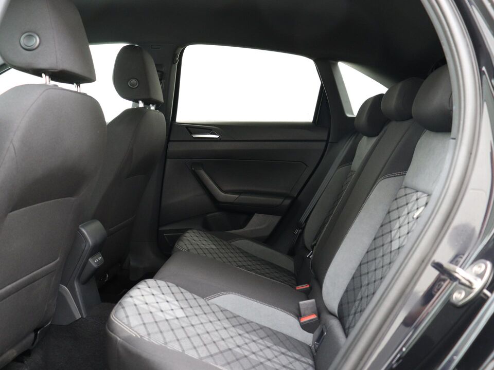 Volkswagen Taigo 1.0 TSI 115 PK DSG R-Line