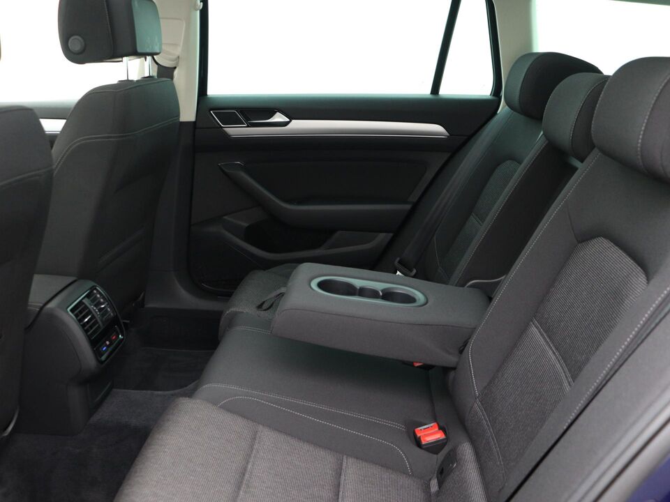 Volkswagen Passat Variant 1.5 TSI Comfortline Business