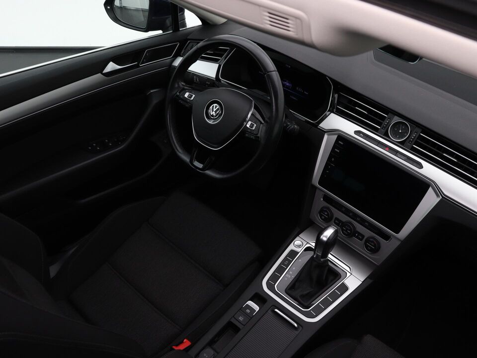 Volkswagen Passat Variant 1.5 TSI Comfortline Business