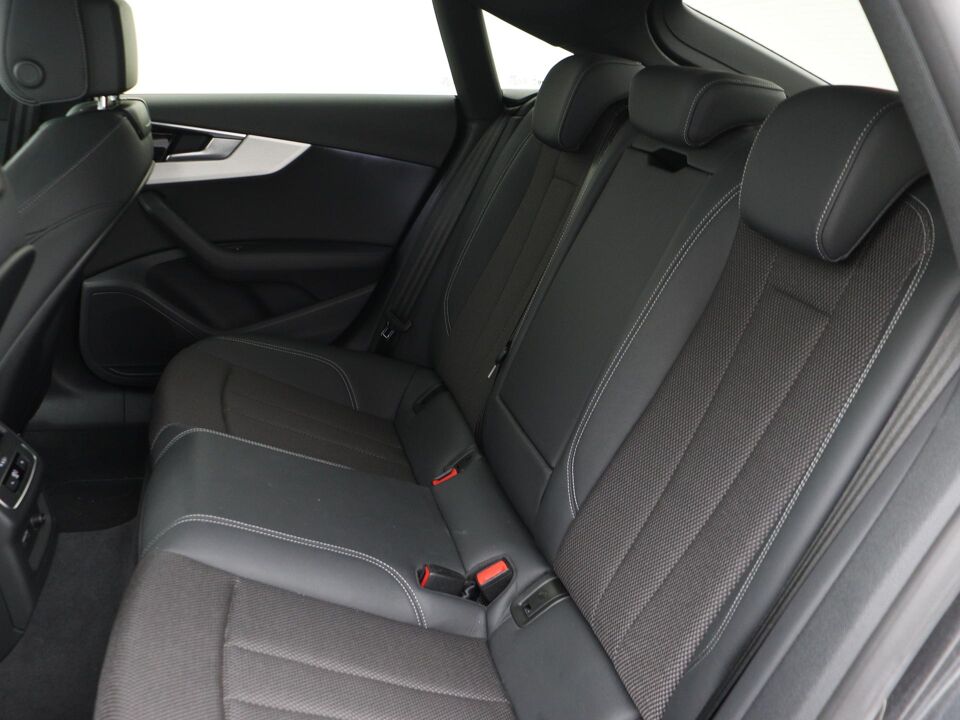 Audi A5 Sportback 35 TFSI S edition Competition