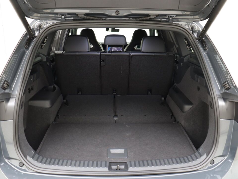 Volkswagen Tayron R-Line-Edition 1.5 eTSI 110 kW / 150 pk 7p