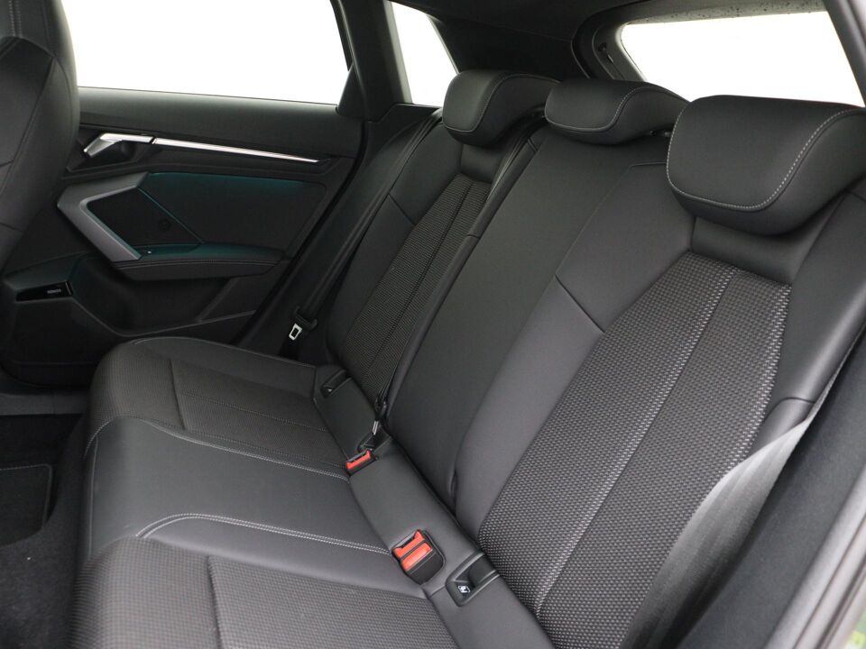 Audi A3 Sportback 30 TFSI S edition