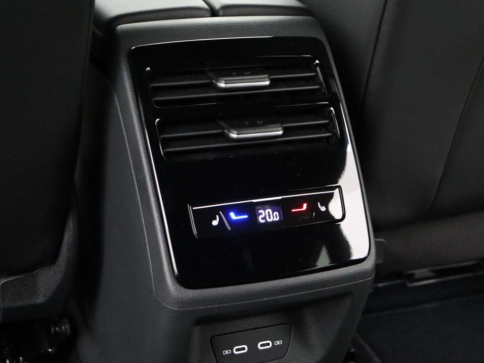 Volkswagen ID.7 Tourer Pro Business 77 kWh 210 kW / 286 pk