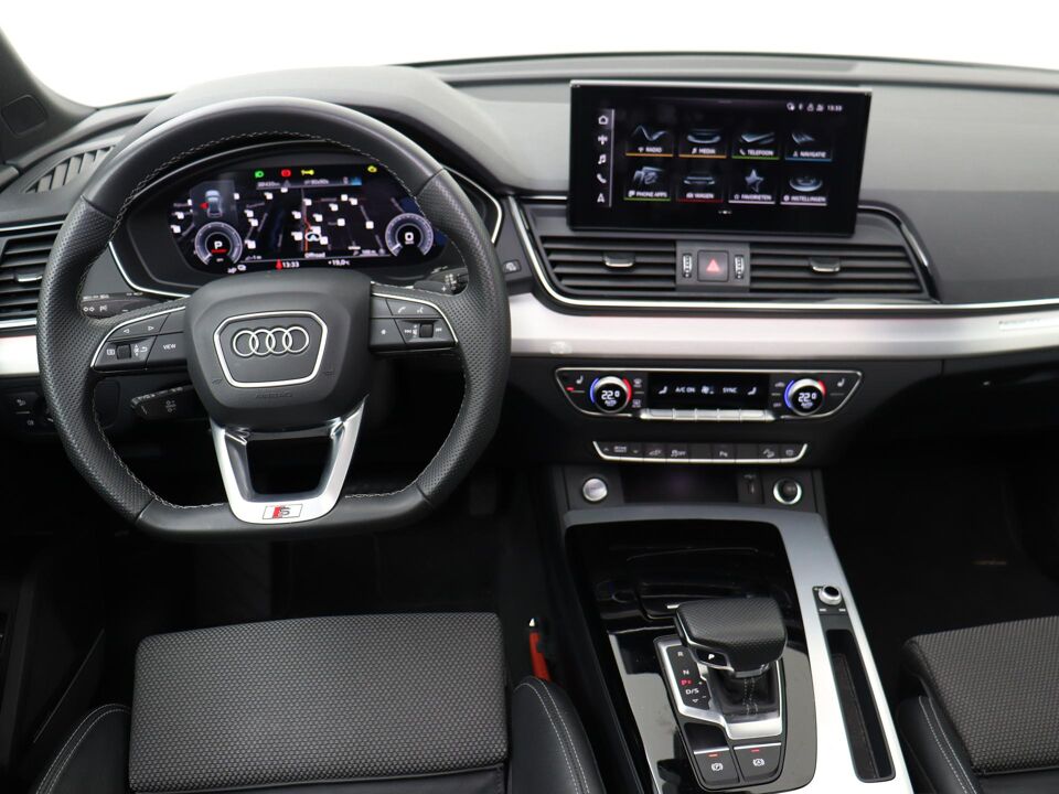 Audi Q5 55 TFSI e S-Line
