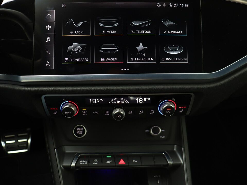 Audi Q3 45 TFSI e S edition