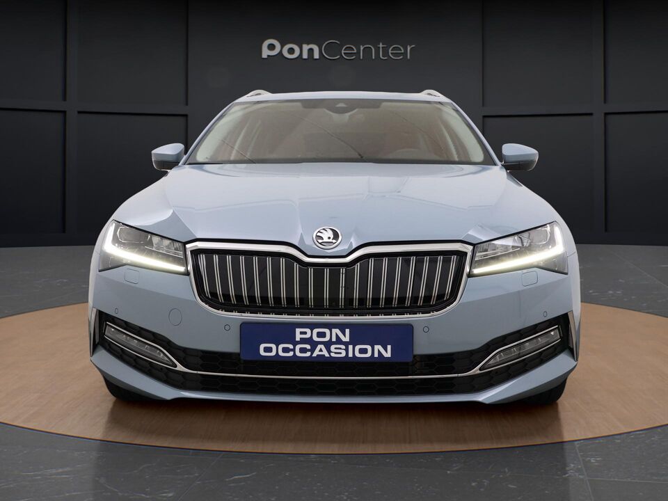 Škoda Superb Combi 1.4 TSI iV Laurin & Klement