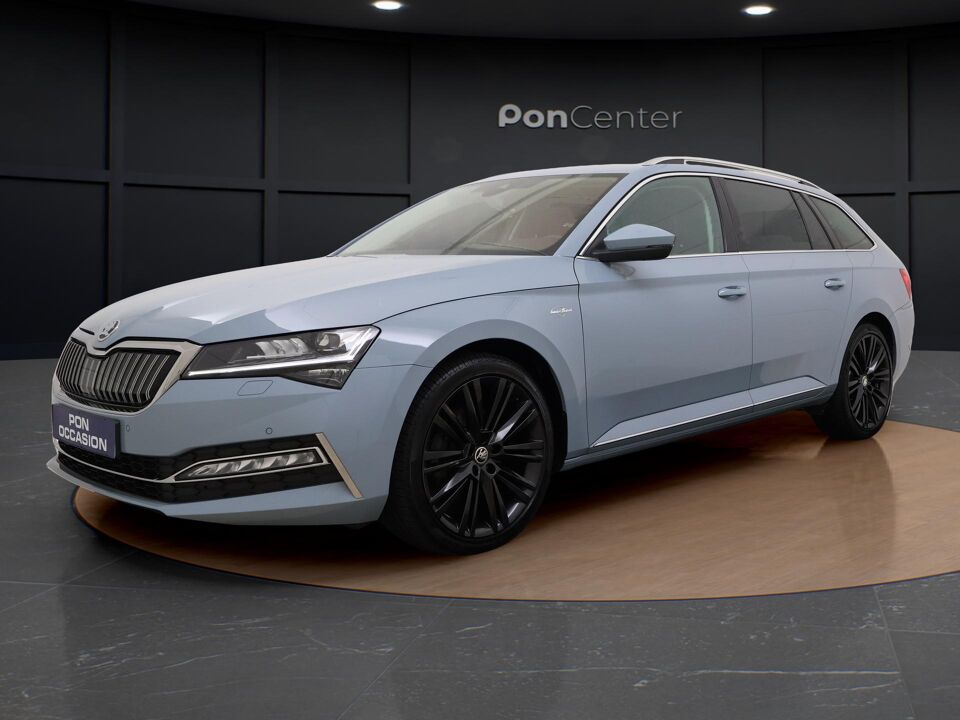 Škoda Superb Combi 1.4 TSI iV Laurin & Klement