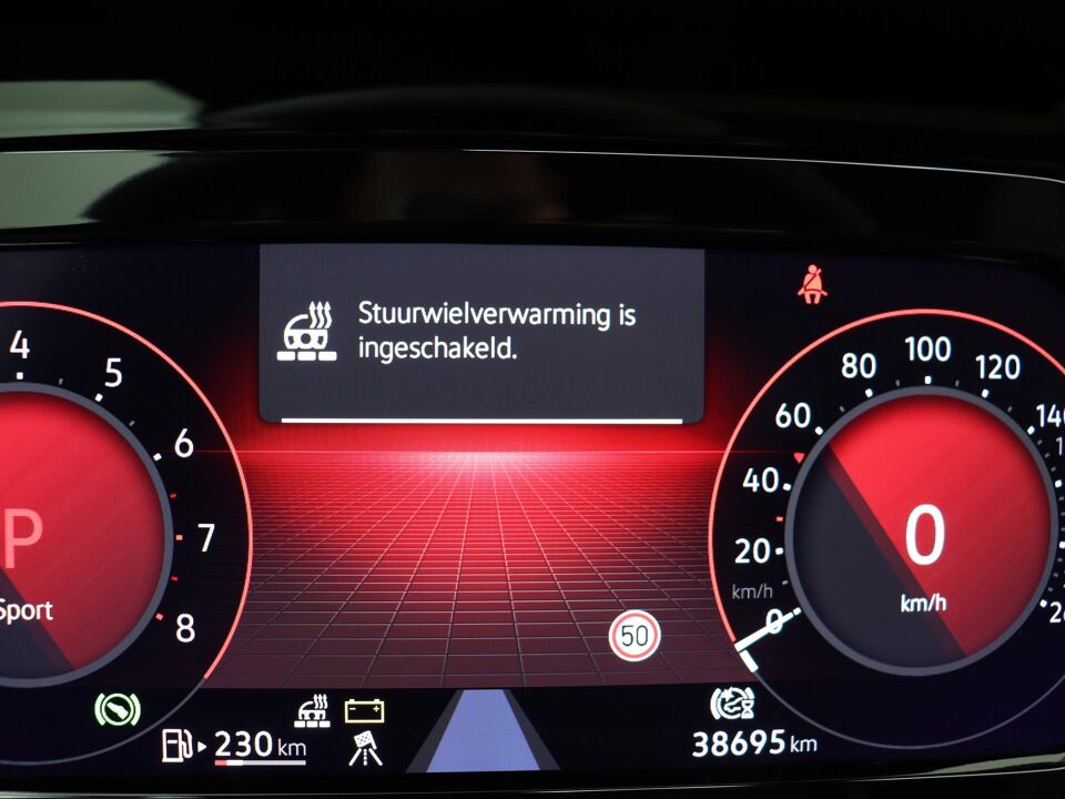 Volkswagen Golf 1.5 eTSI 150 PK DSG R-Line