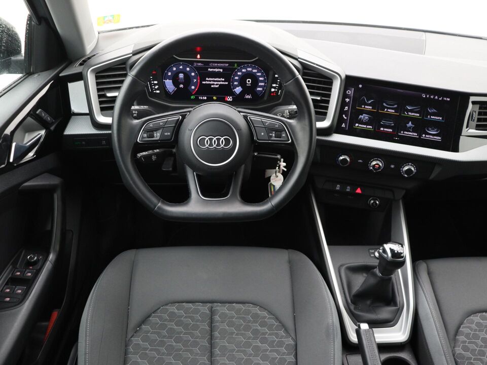 Audi A1 Sportback 25 TFSI Advanced edition