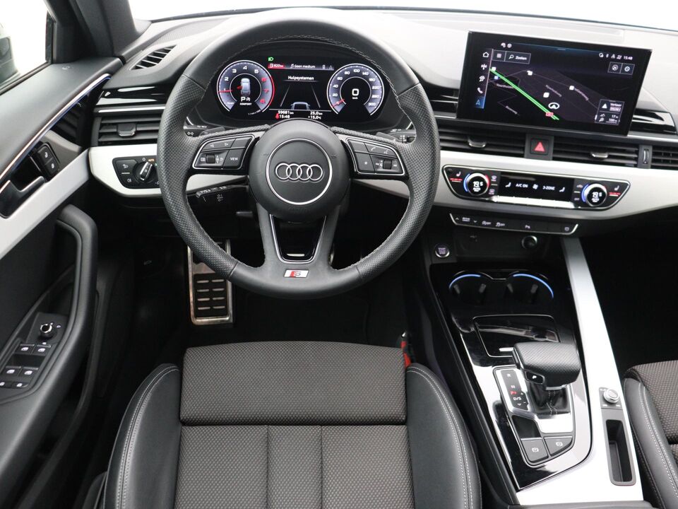 Audi A4 Avant 35 TFSI S edition Competition