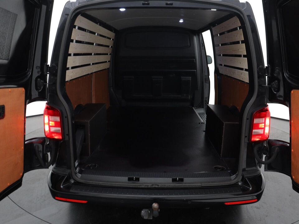VW-Bedrijfswagens Transporter 2.0 TDI 204 PK DSG L2H1 4Motion Highline