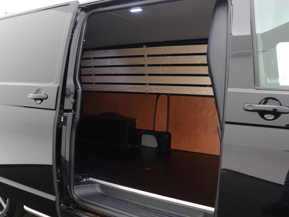 VW-Bedrijfswagens Transporter 2.0 TDI 204 PK DSG L2H1 4Motion Highline