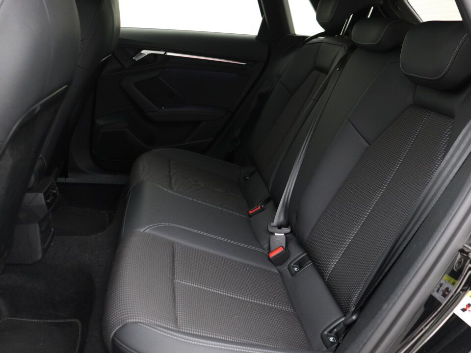 Audi A3 Sportback 30 TFSI S edition