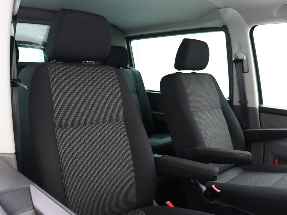 VW-Bedrijfswagens Transporter 2.0 TDI 199 PK DSG L2H1 30 DC Bulli