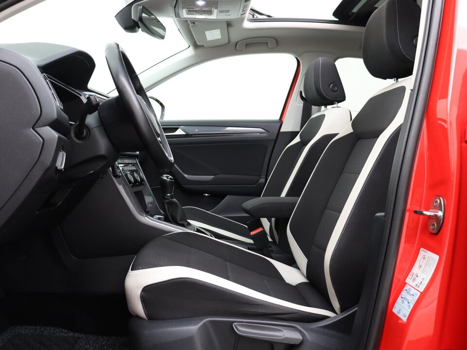Volkswagen T-Roc 1.5 TSI 150 PK Sport