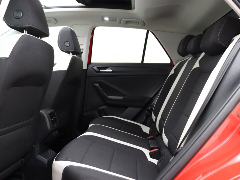 Volkswagen T-Roc 1.5 TSI 150 PK Sport
