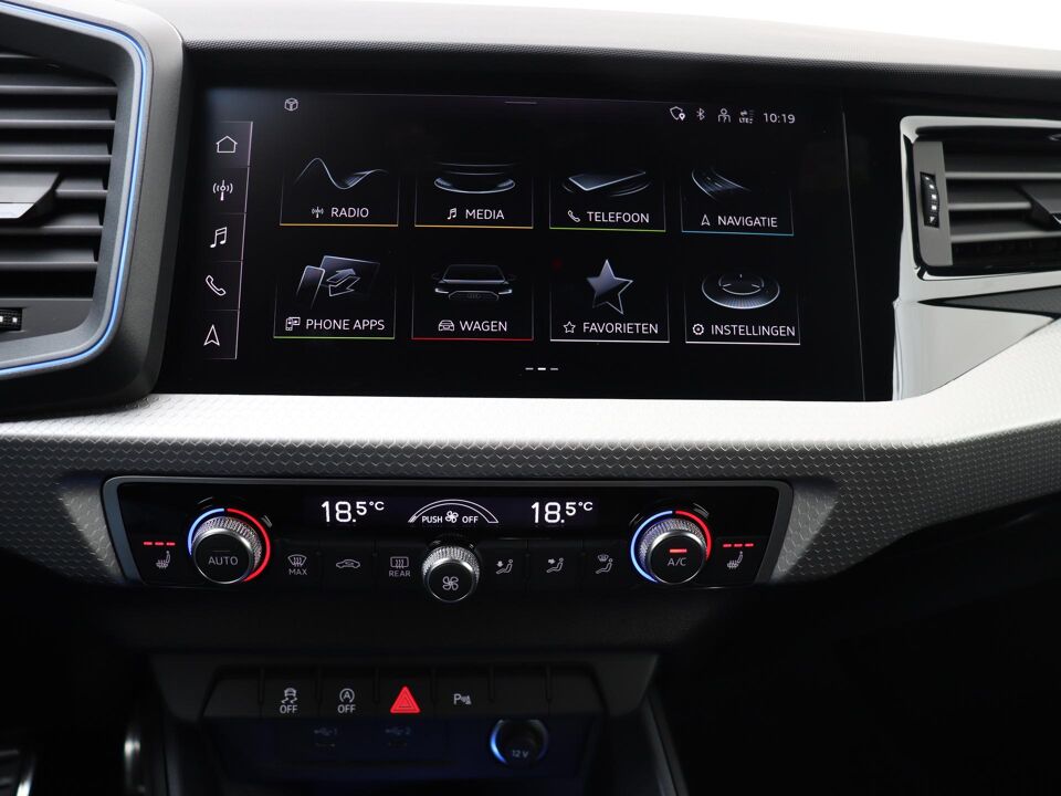 Audi A1 Sportback 25 TFSI S-Line